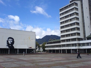 La calidad de estudiante activo