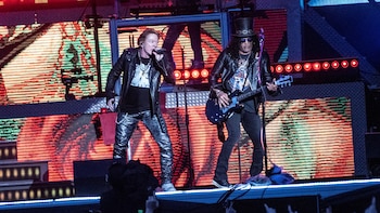 Guns N 'Roses stands out between
