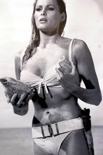 Ursula Andress scene