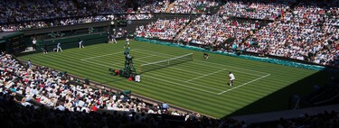 Wimbledon has replaced all its line judges with success. The only problem is that tennis players do not believe it