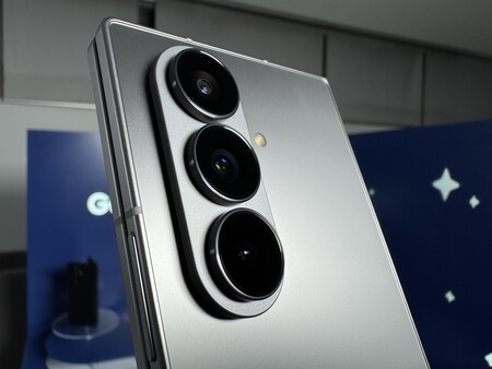 Galaxy Z Fold7 Cameras Module