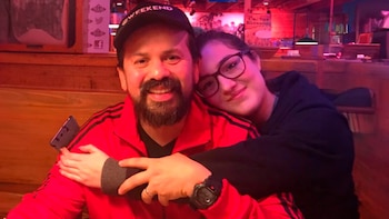 MELENIE CARMONA WITH CRUZ