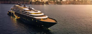 When a Saudi prince realized that all his guests did not fit on his yacht, he subcontracted a luxury cruise