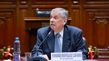 Fernando Rospigliosi promotes restoration