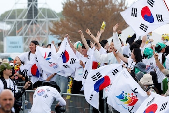 Young pilgrims from Korea del