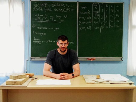 Teacher in the classroom.