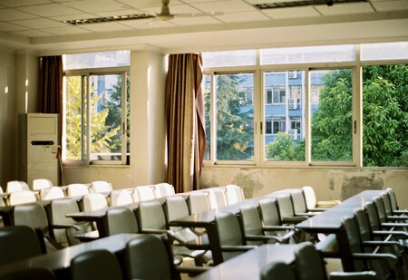 Screen-free classroom.