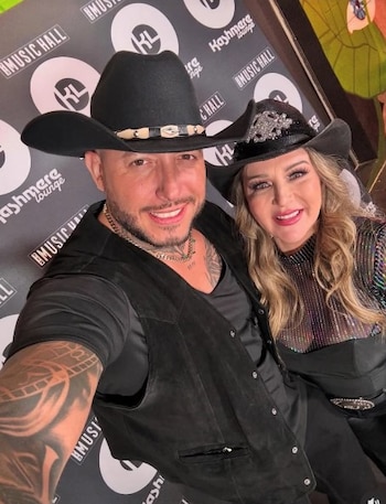 The Mexican singer confirms her