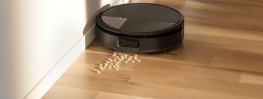The new Max 705 Combo Roomba features advanced cleaning capabilities.