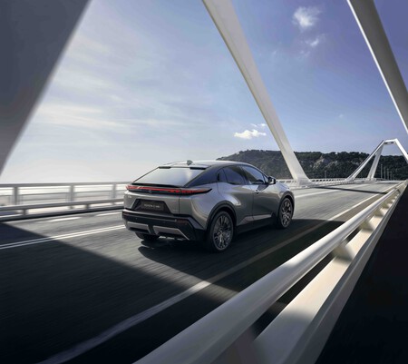 Toyota C Hr Electric Rear Diagonal