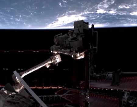 Chinese EVA 2 Space Station