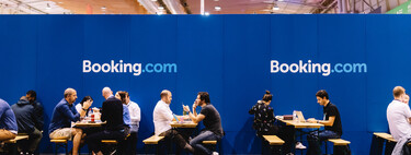 AI agents will not only be able to plan your vacation from start to finish. They are also the biggest threat to Booking and company 