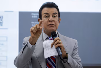 Salvador Nasralla denounced 'serious errors'