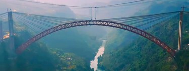 The bridge with the largest steel span has completed its most difficult challenge. And it's in China, of course.