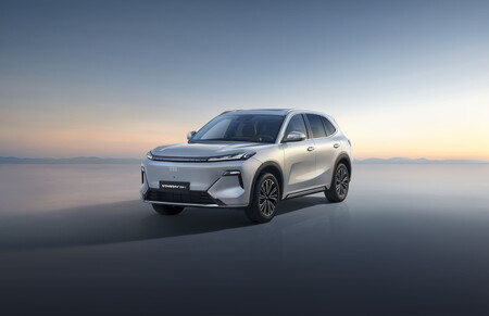 Geely Starray EM-i