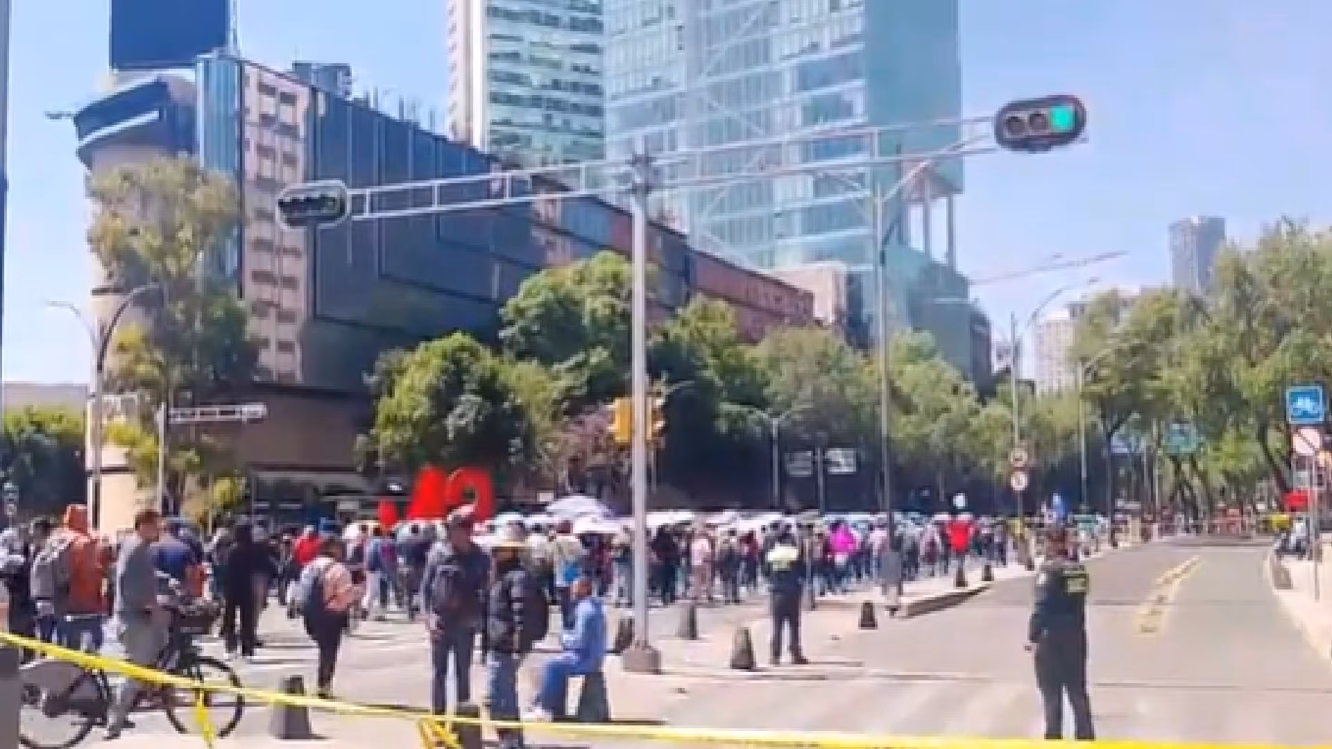 Demonstration on Paseo de la Reforma