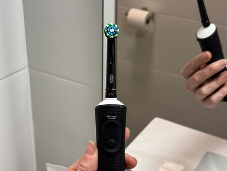 Oral B