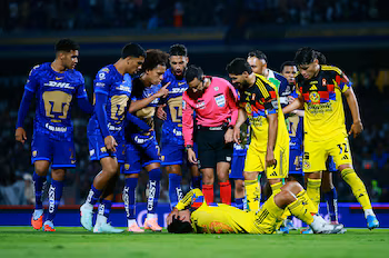 In agonizing fashion, Pumas beat América 6-6 at the Estadio Olimpico Universitario, supported by their overall leadership in the table. REUTERS/Eloisa Sanchez
