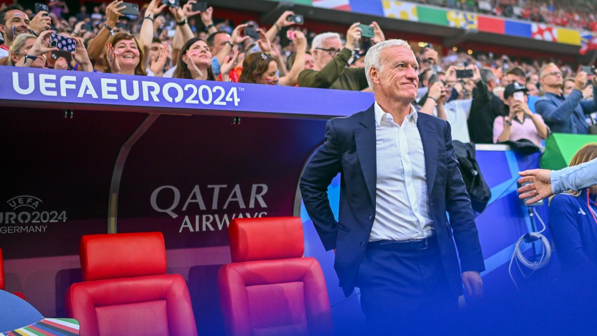 France-Northern Ireland: Didier Deschamps Receives Standing Ovation in His Final Home Match