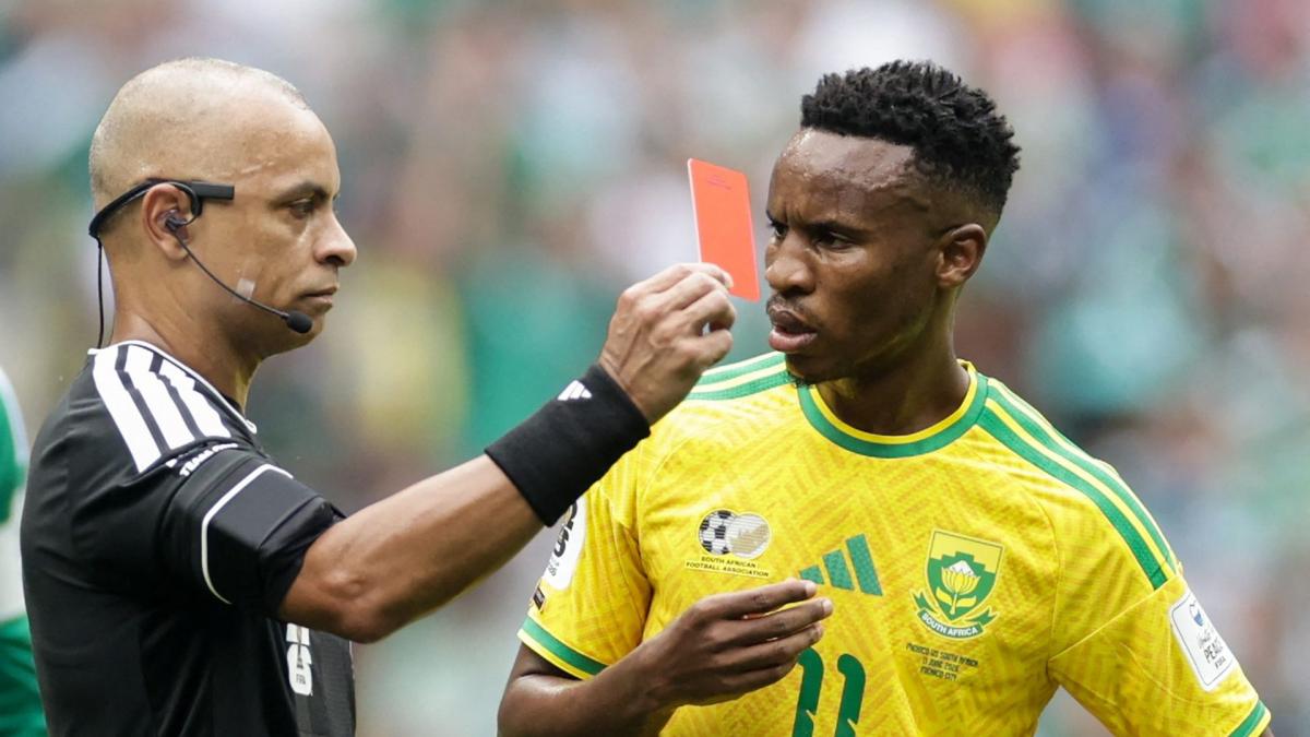 CdM 2026: Referee Wilton Sampaio Ridiculed for His English Accent