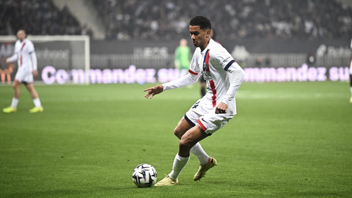 PSG: Senny Mayulu Set to Sign Extension!