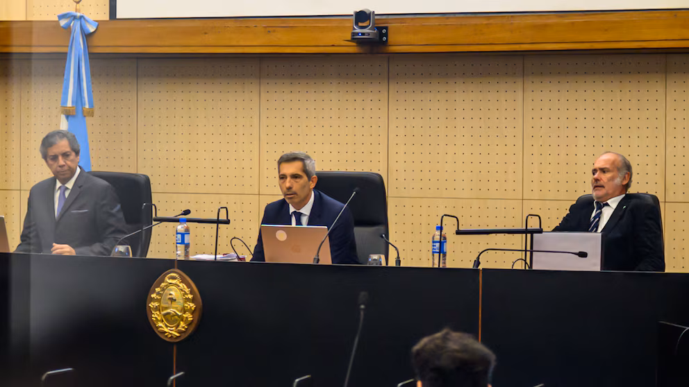 Trial of the Corruption Notebooks: Former Presidential Pilot Confirms Daniel Muñoz’s Flights Only to the South with Suitcases