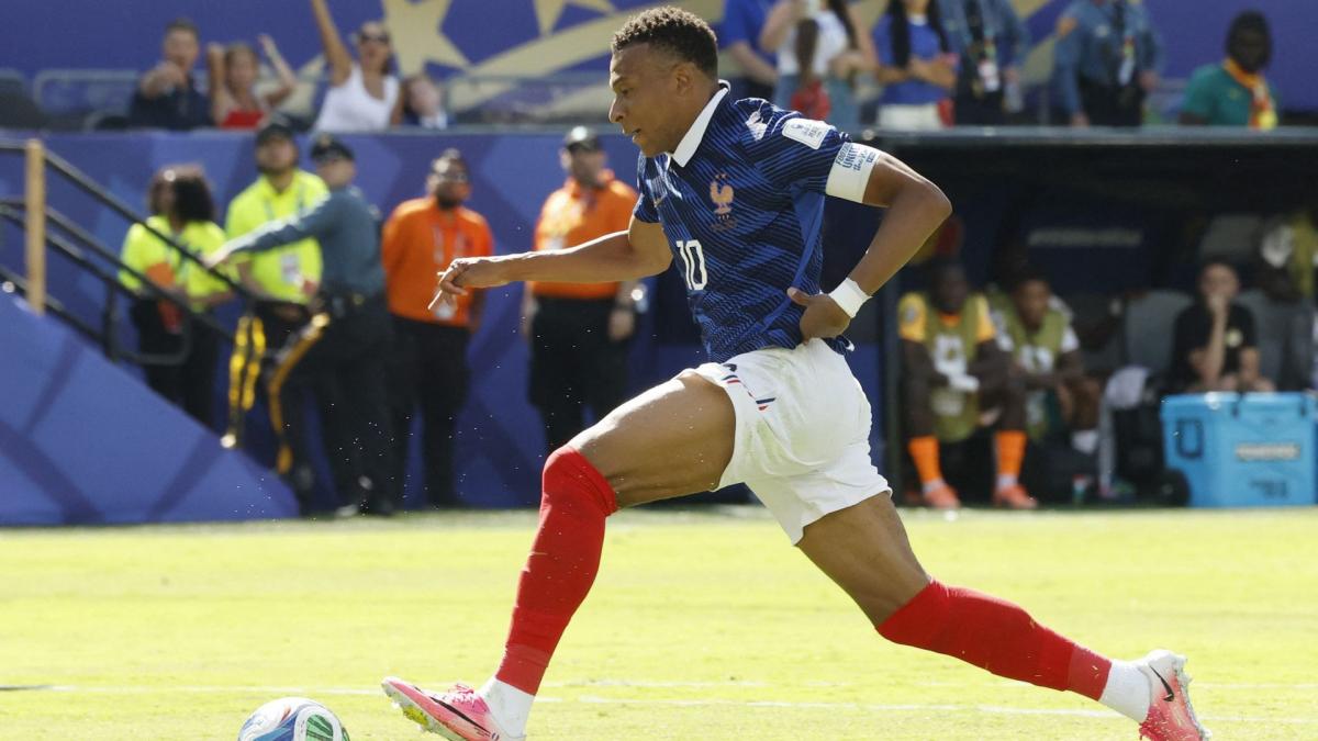 EdF: Kylian Mbappé Discusses His Relationship with Michael Olise