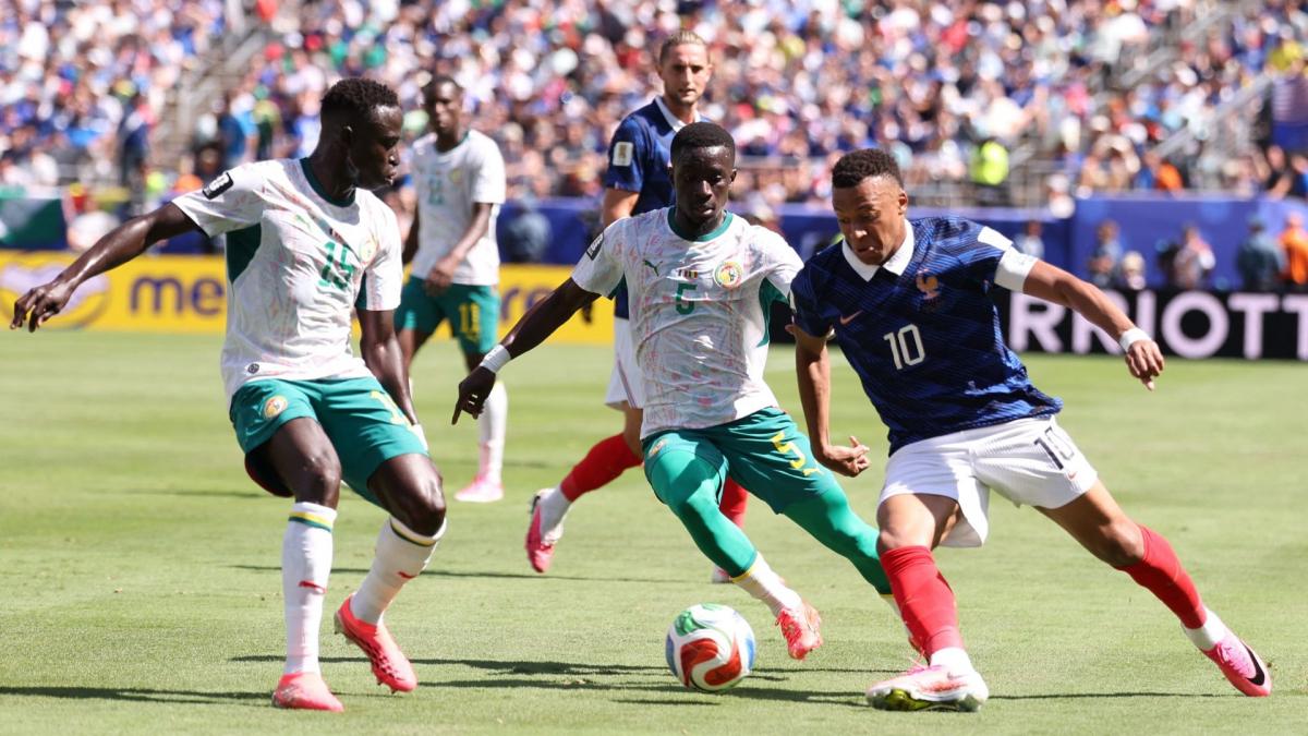CdM 2026: France-Senegal Referee Receives a Warning