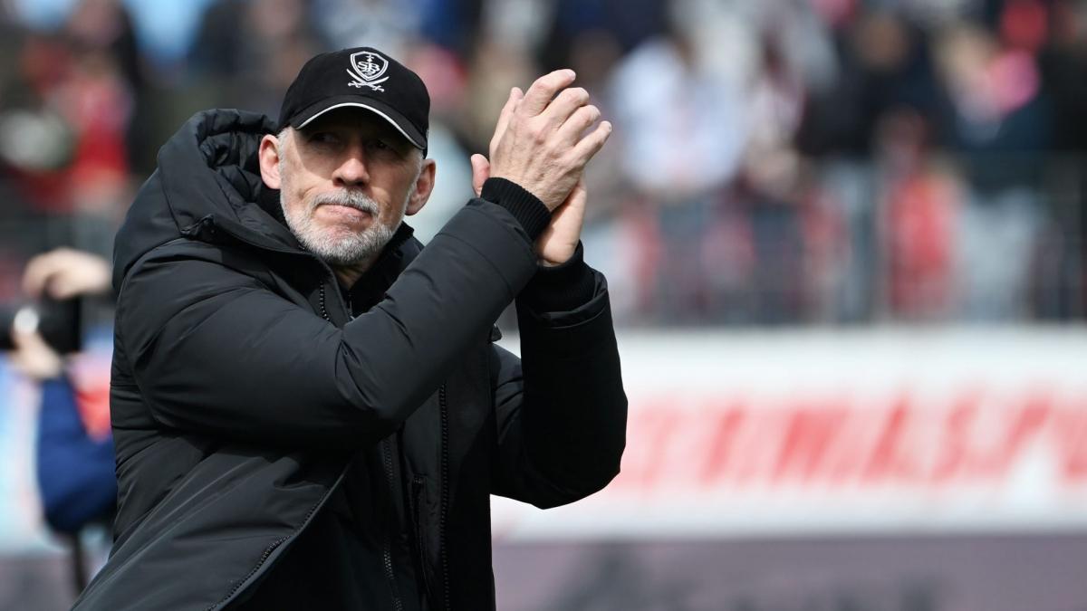 Brest: Quimper Stand Lacks Tribute to Éric Roy