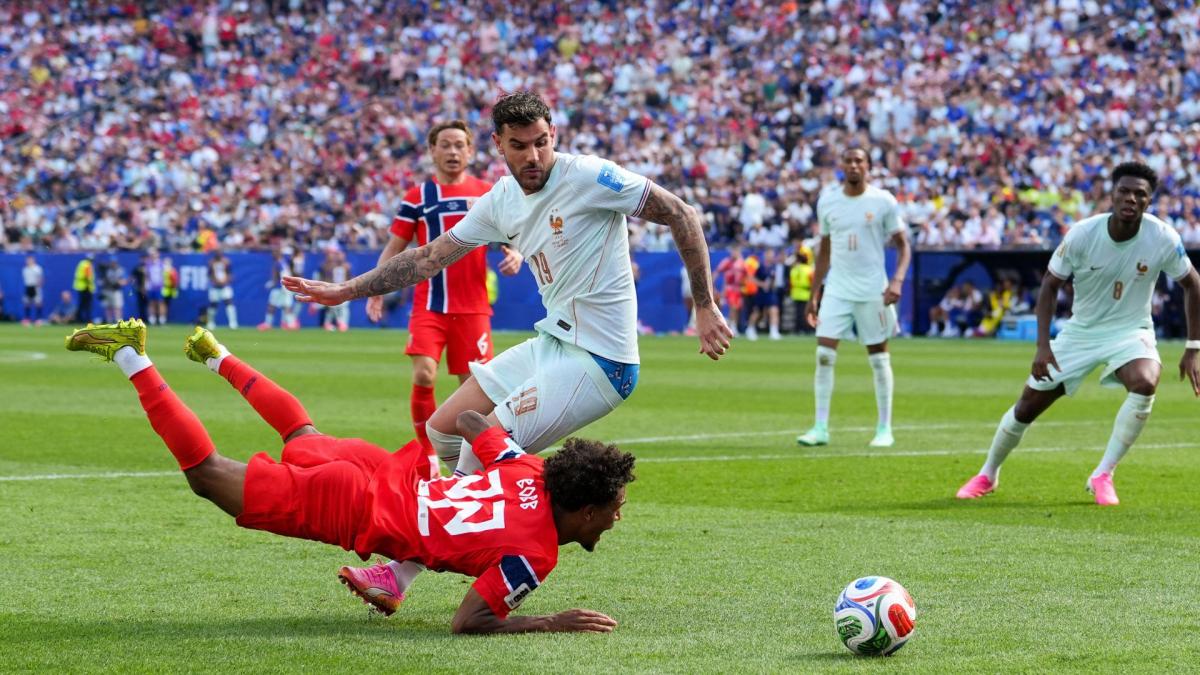 2026 World Cup: French Team’s Théo Hernandez Remains a Concern