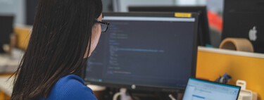 40 Experts Isolated Themselves to Tackle a Problem: How to Prevent Society from Collapsing Due to AI