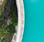 A Dam in Granada Has Been “Throwing” 30,000 Liters of Water per Second into the Sea for Months While Nearby Fruit Trees Rely on Well Water