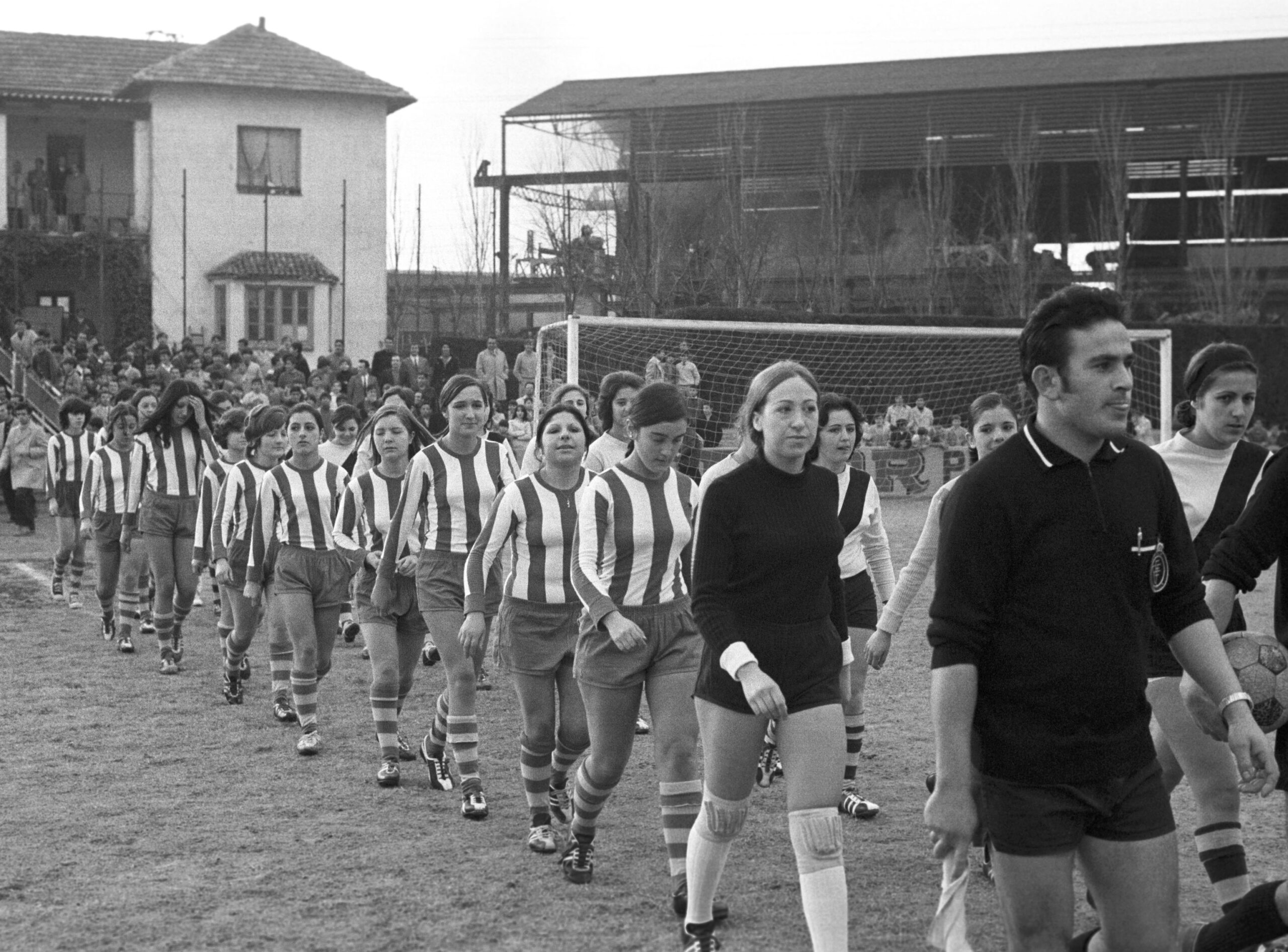 The Pioneers of Women’s Football Who Scored a Goal Against Francoism: “The Dictatorship Wanted Submissive Women, and They Were True Gladiators”