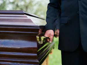 Fired for the Wrong Body: Employee Who Cremated the Wrong Woman Wins His Case