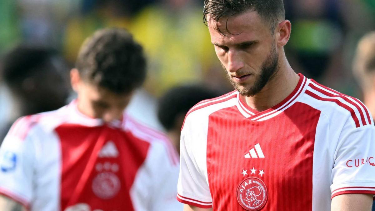 Ajax Ends Branco Van den Boomen’s Contract