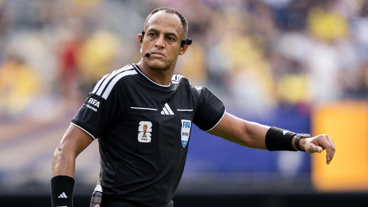 “Messi’s Lucky Charm”: England Shocked by Referee Selected for Argentina Clash