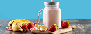 We have been putting bananas in red fruit smoothies for years. Science says it's just what we shouldn't do
