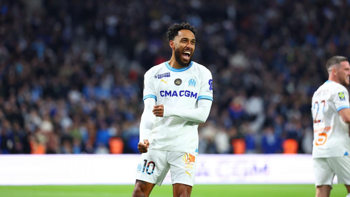 Pierre-Emerick Aubameyang Leaves OM for Corunna