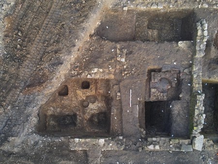Archaeologists Discover a Treasure in France: A Jar Containing Tens of Thousands of Roman Coins from 1,800 Years Ago