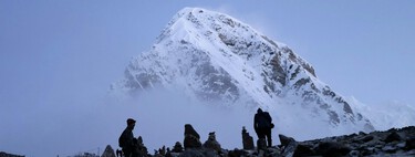 Frozen for 30 Years at 8,500 Meters: A Mission to Uncover the Identity of Everest’s Most Famous Corpse