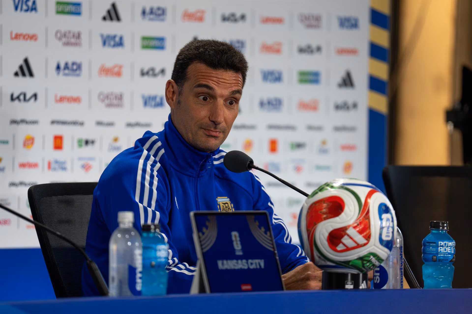 LIVE: Scaloni Addresses the Press Ahead of Argentina-England World Cup Semi-Final