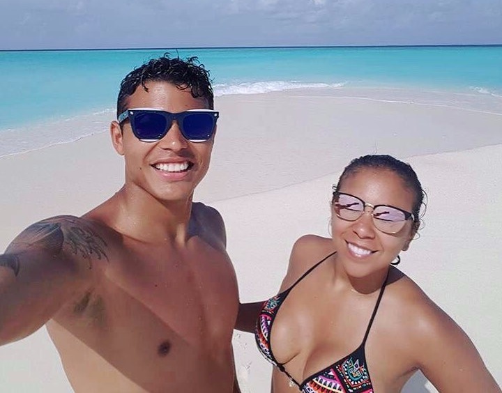 Thiago Silva y su esposa Isabelle disfrutan de una vida glamorosa