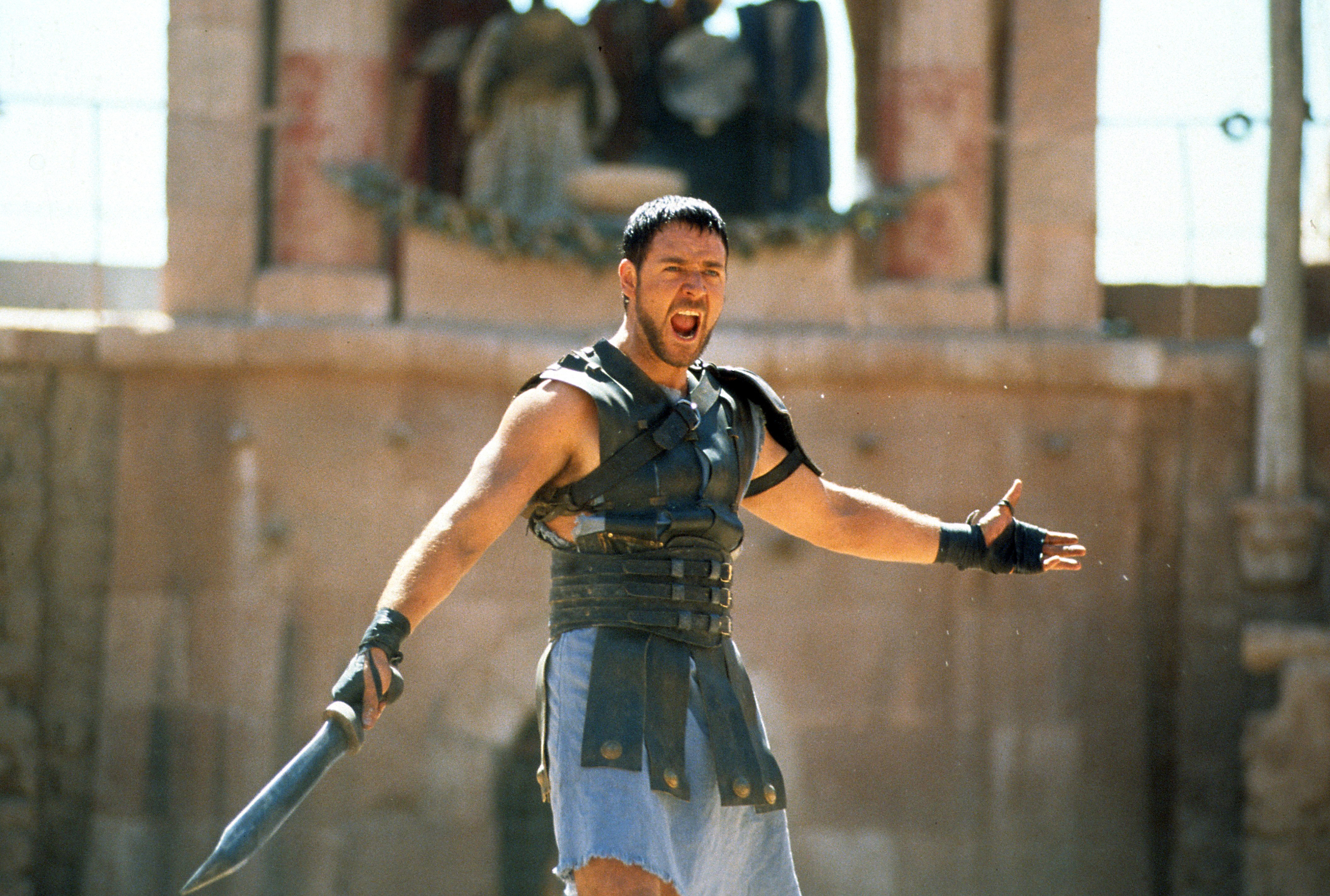 Russell es mejor conocido por protagonizar la película épica Gladiator.