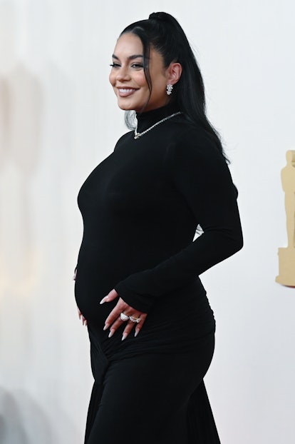 Vanessa Hudgens embarazada en los Oscar