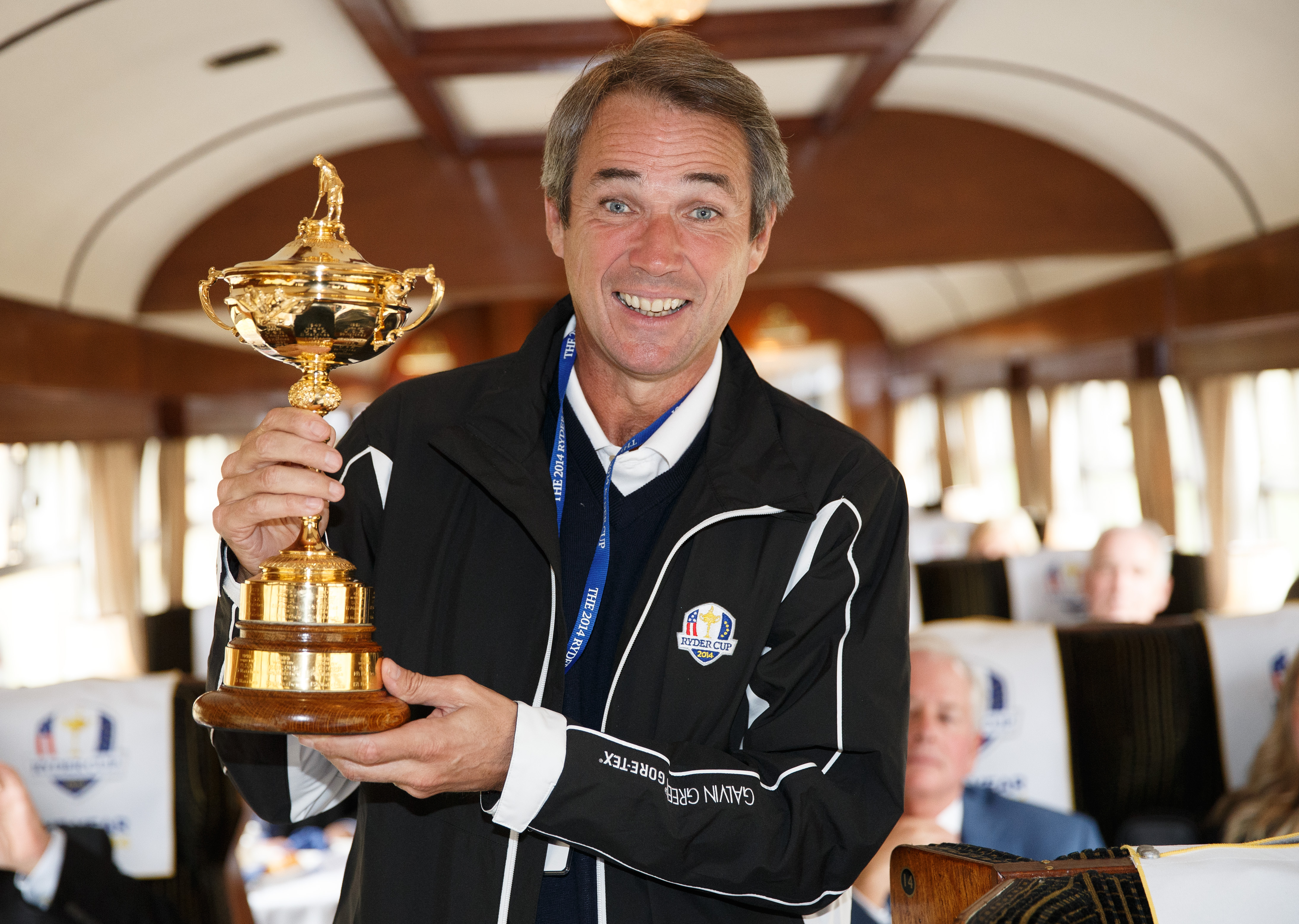 Hansen en la foto con la Ryder Cup: fuera del fútbol, ​​es un gran golfista