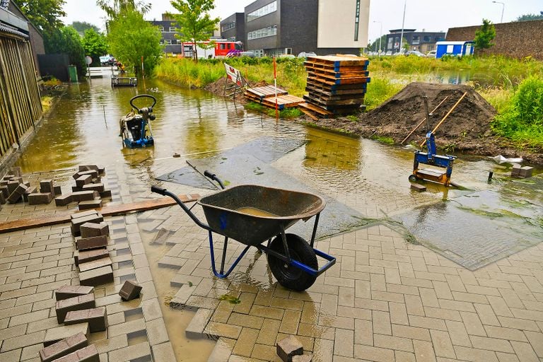 Inundaciones en Veldhoven (foto: Rico Vogels / SQ Vision).