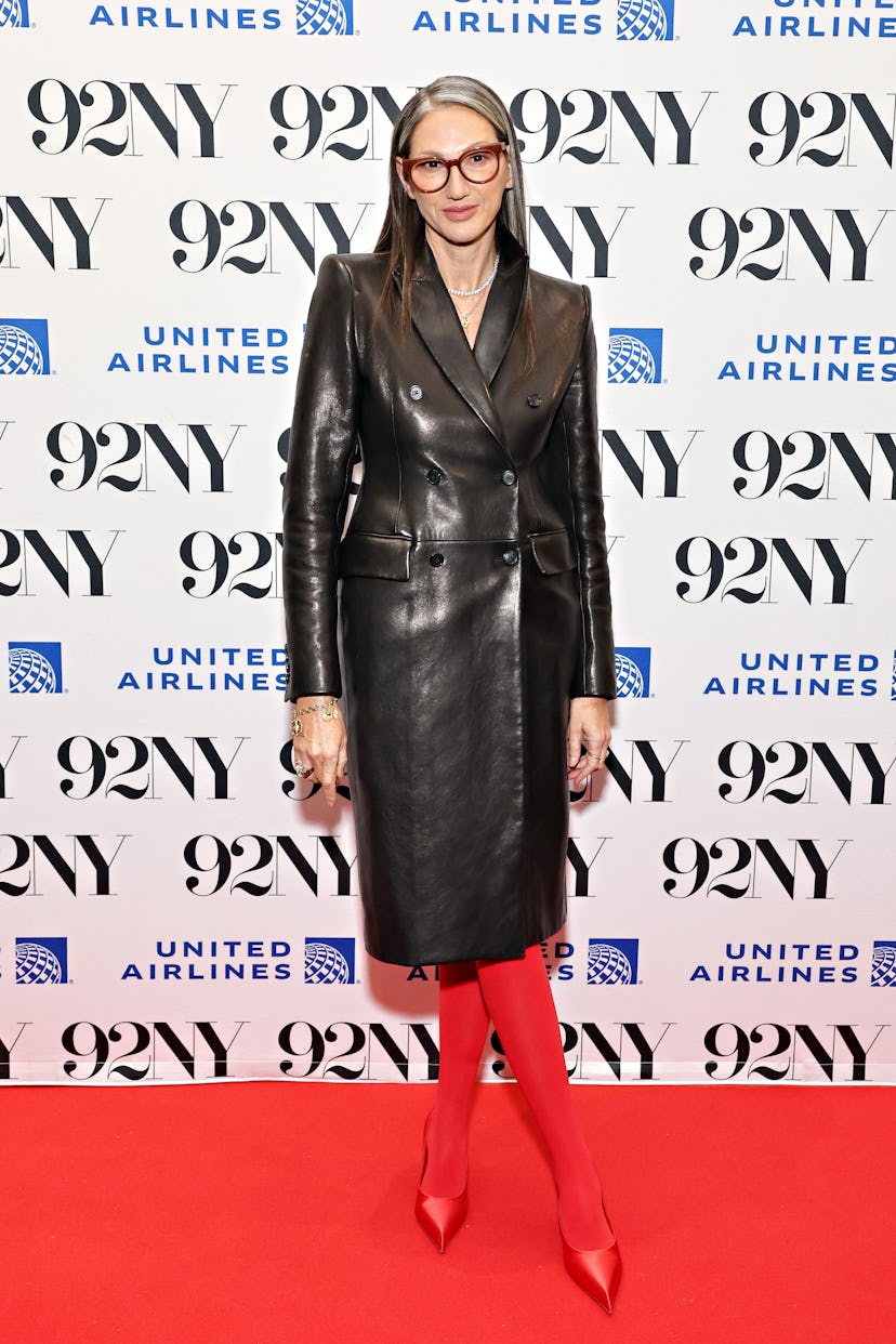 Look con gafas de moda de Jenna Lyons