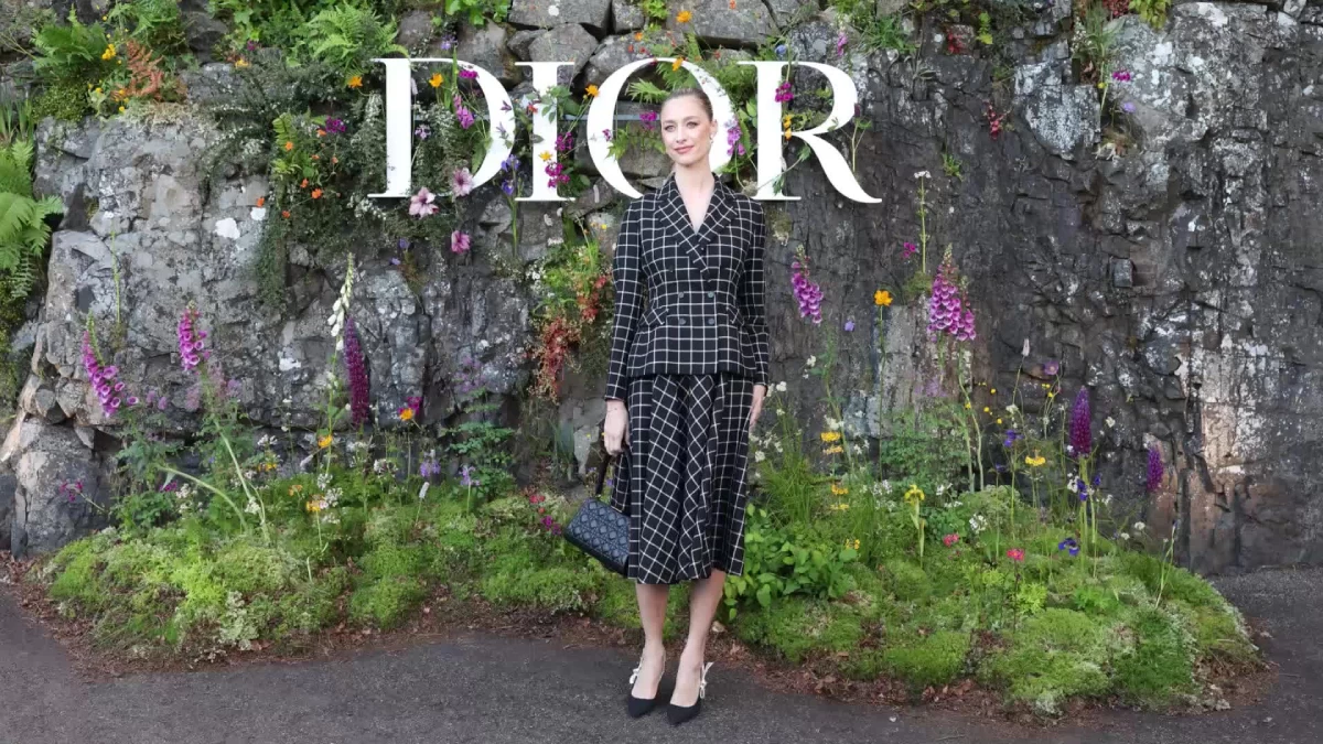 Beatriz Borromeo, en Dior es princesa de la elegancia con el traje 