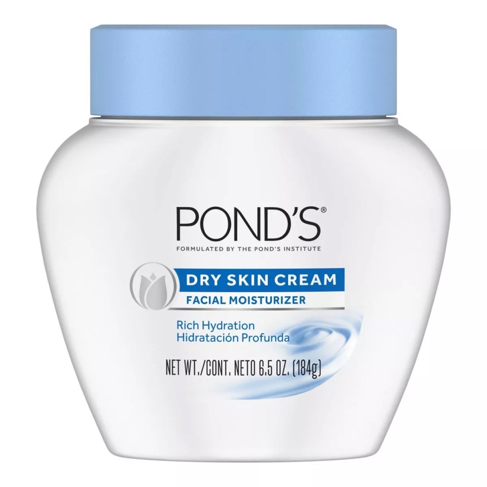 Ella explicó que la crema Pond's asequible le hace honores.