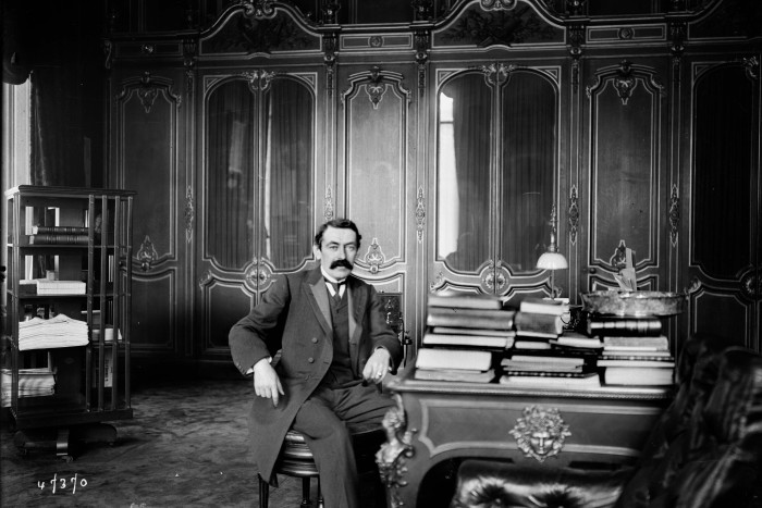El político socialista Aristide Briand, hacia 1909